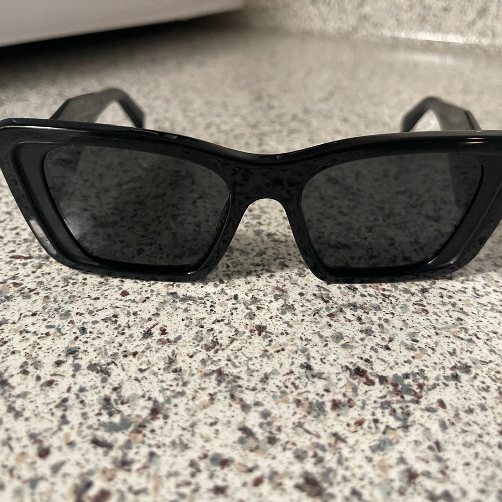 Stylish Black Sunglasses